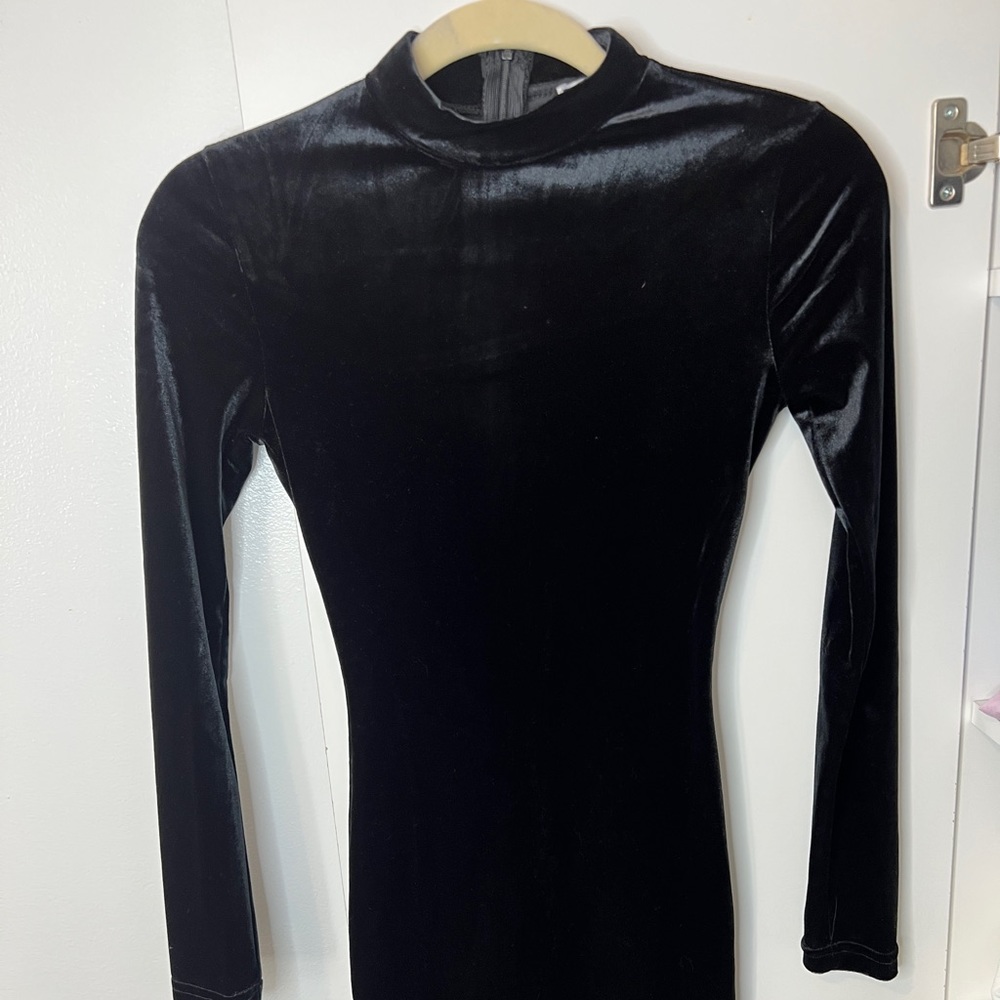 Velvet bodycon dress